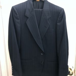 1970’s navy blue suit